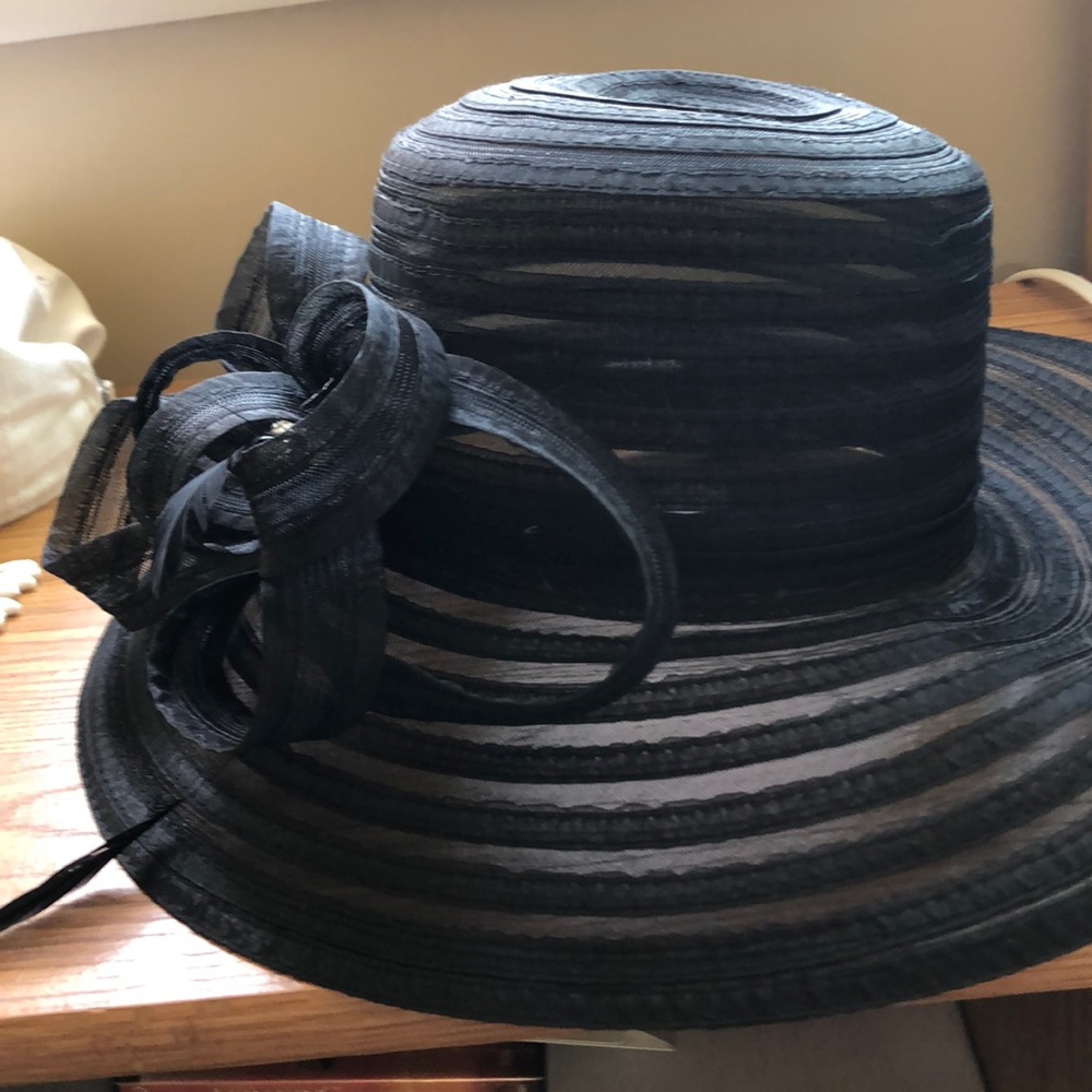 sun hat - Picture 3 of 4